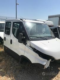 Iveco daily ricambi usati cabina motore