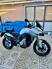 Ducati multistrada v4 S