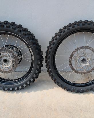 Set cerchi completi Yamaha cross