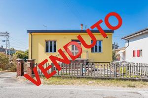 CASA INDIPENDENTE A VILLAFRANCA DI VERONA