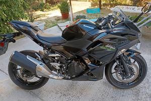 Kawasaki ninja 500 