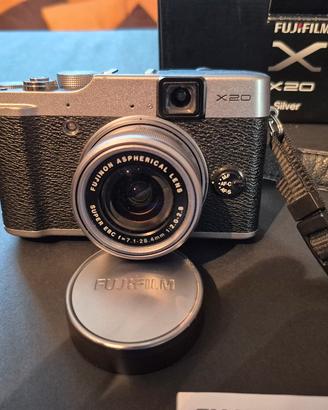 Fujifilm X20