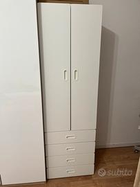 Armadio per bambini IKEA SMÅSTAD/ PLATSA con 4 cas