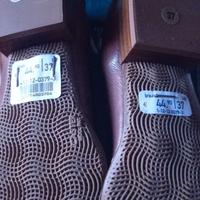 scarpe nuove presenta una macchiolina