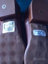 scarpe nuove presenta una macchiolina