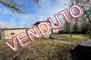 Villa o villino Castel di Sangro [C1 RCCMLA F8VRG]