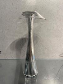 Lampada a batteria Kartell Space cromata