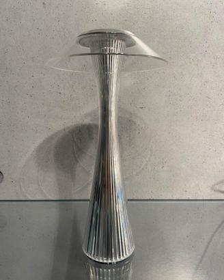 Lampada a batteria Kartell Space cromata