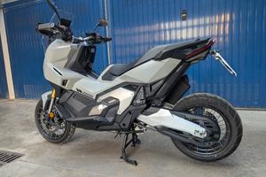 Honda X-ADV 750 2025