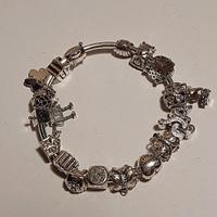 Bracciale charms efffetto Pandora