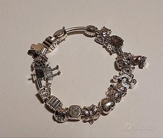 Bracciale charms efffetto Pandora