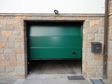 Saracinesca basculante 