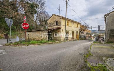 Casa indipendente località Cannella