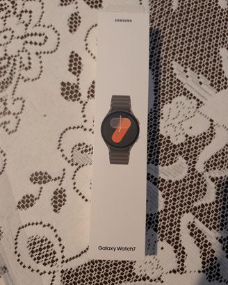 Samsung Galaxy Watch 7 green 