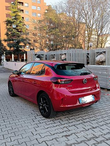 Opel corsa 1.2 Design & Tech per NEOPATENTATI