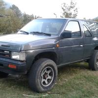 Nissan terrano