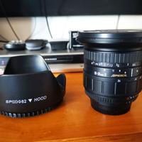 Sigma 18-35 f3.5-4-4.5 (per Nikon)