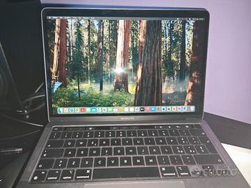 MacBook pro 13" 2022