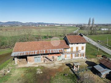 CASA INDIPENDENTE A CHIERI