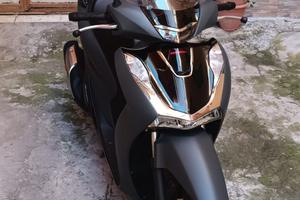Honda SH125 SPORT