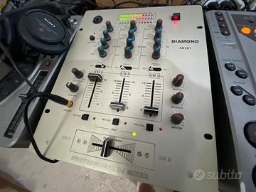 Mixer Dj analogico DIAMOND AR 301