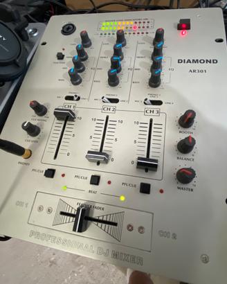 Mixer Dj analogico DIAMOND AR 301
