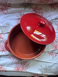 Tegame vintage in terracotta smaltata rossa