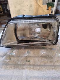 Proiettore Audi A4 Sinistro '95-'99 nuovo