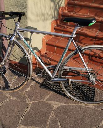 Bicicletta sportiva da uomo