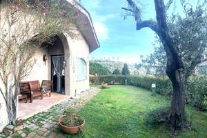 Villa di 110 m² con 4 locali a Casanova Lerrone