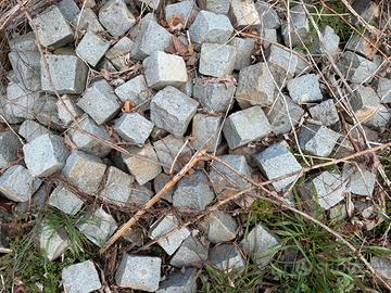 Cubetti porfido in pietra