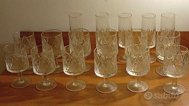 set 17 bicchieri cristallo