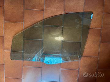 Cristallo sx anteriore fiat punto 188