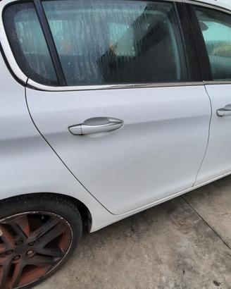 PEUGEOT 308 ANNO 2015 - PORTA POSTERIORE DESTRO