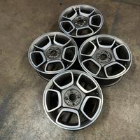 Set cerchi originali 500 Abarth da 17