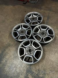 Set cerchi originali 500 Abarth da 17