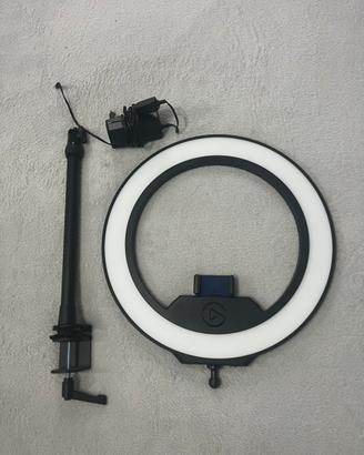 Ring light
