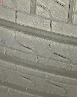 4 gomme  175/70 R14C