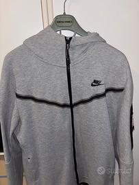 Felpa Nike Tech