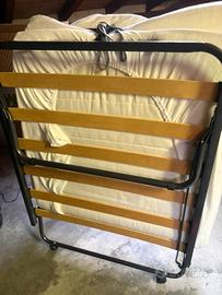 Letto singolo pieghevole