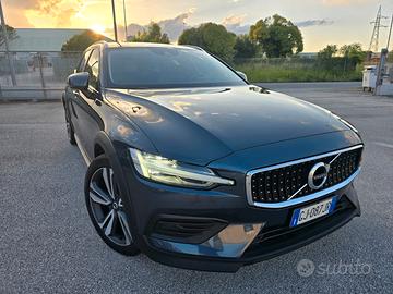 Volvo V60 Cross Country 2.0 b4 Business Pro Line a