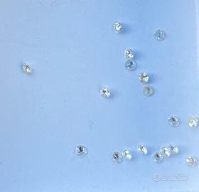 Diamante 5 punti (0,05ct.)