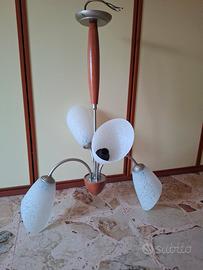 Lampada a sospensione.