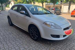 Bravo 1.6MJ 105 per neopatentati