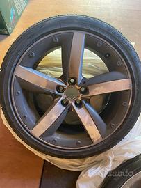 Cerchi e gomme Audi A1  215/40/17