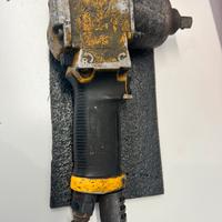 Avvitatore pneumatico atlas copco