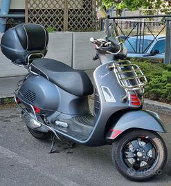 Piaggio Vespa GTS 300 Hpe Super - Abs