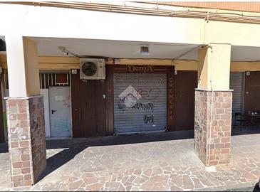 NEGOZIO A SAN GIORGIO A CREMANO