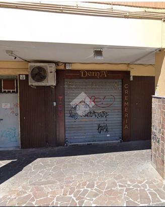 NEGOZIO A SAN GIORGIO A CREMANO