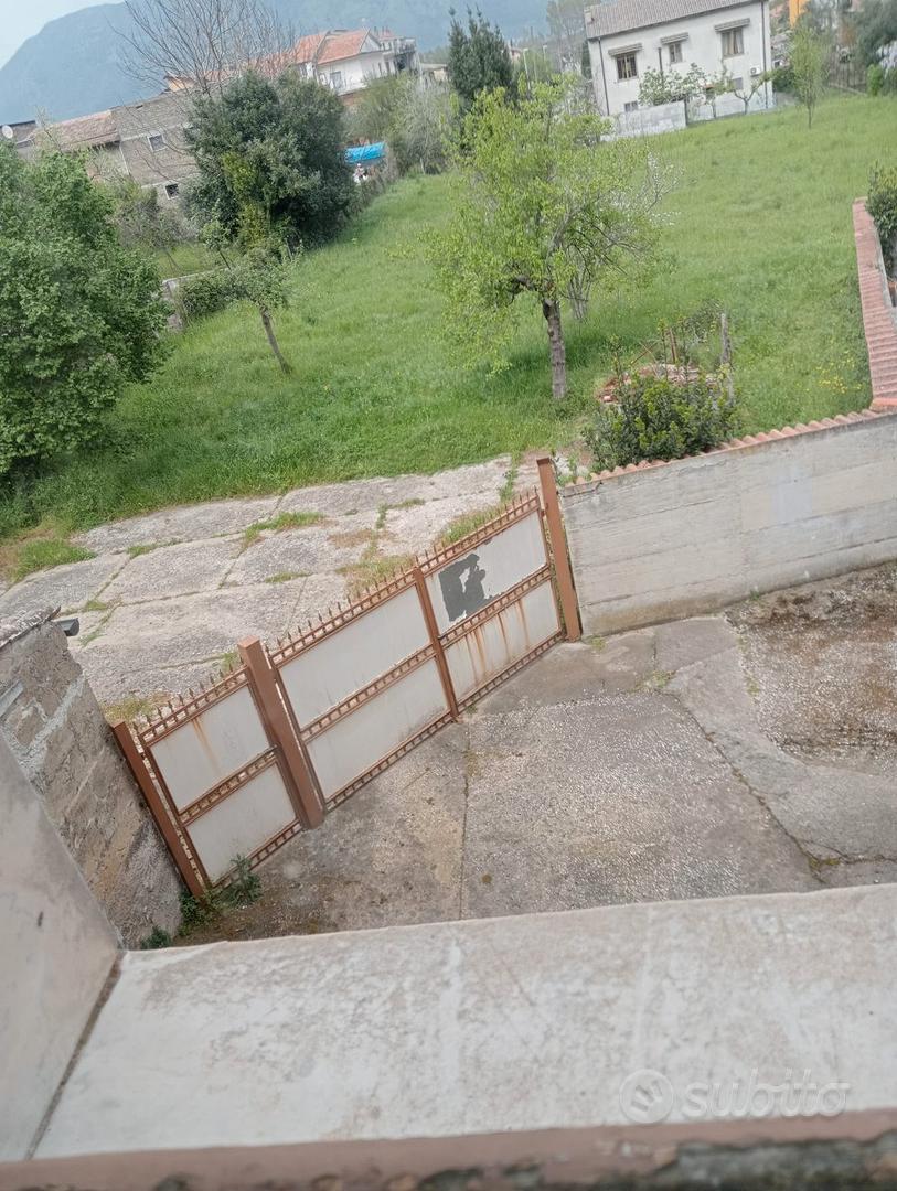 Terreno Edificabile Intercluso in zona centrale - Vista 3